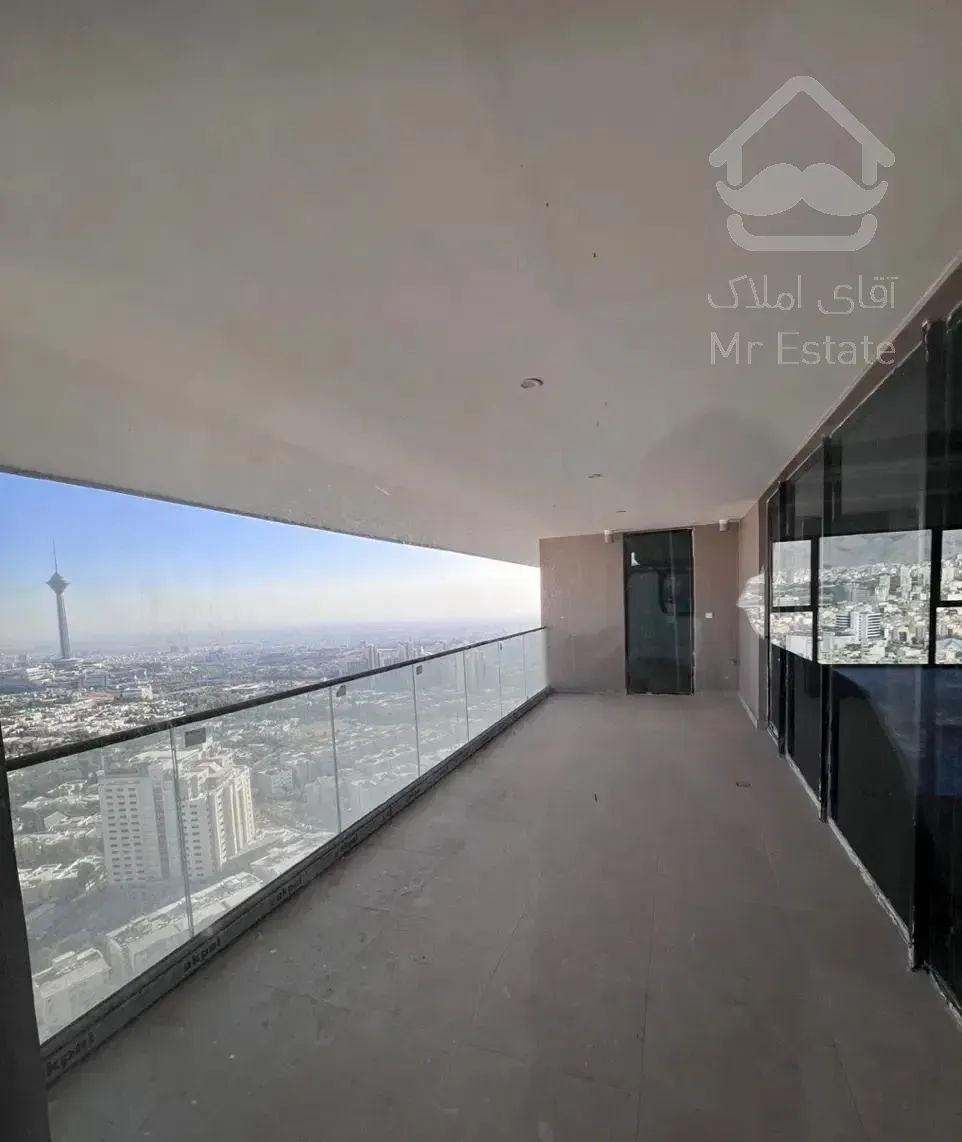 190 و 240 متری سه خواب / برج بنام شهرک غرب