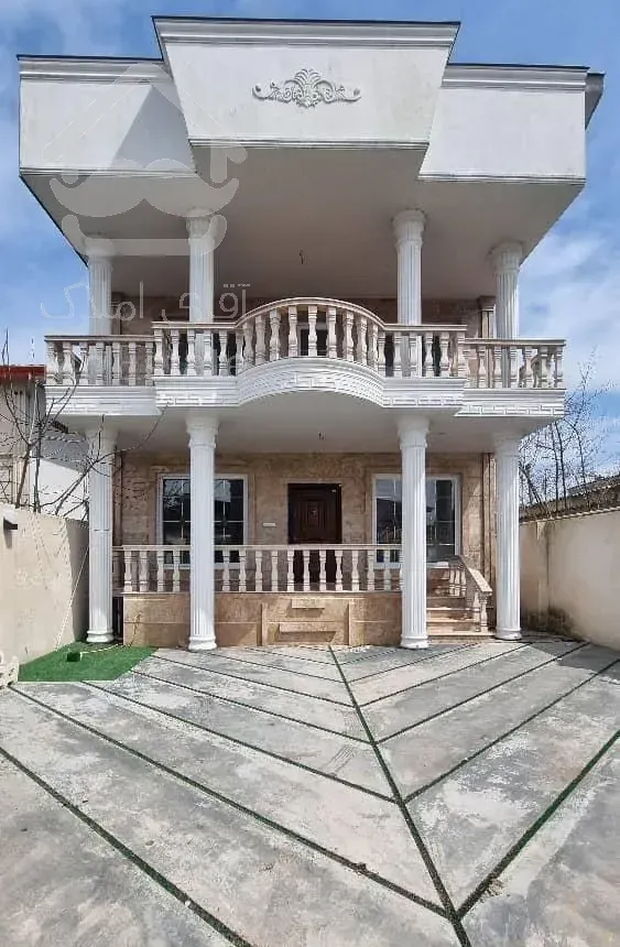 ۲۲۰مترویلای دوبلکس سنددار۳۰متری جاده اصلی زیباکنار