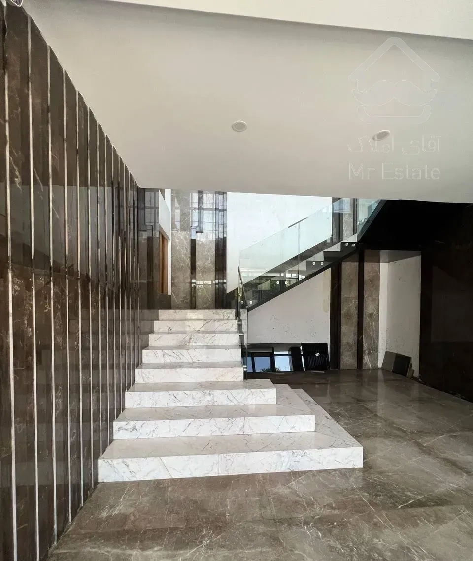 رهن واحد ۱۲۰ متری ۲ خواب فول مشاعات ( آرا )