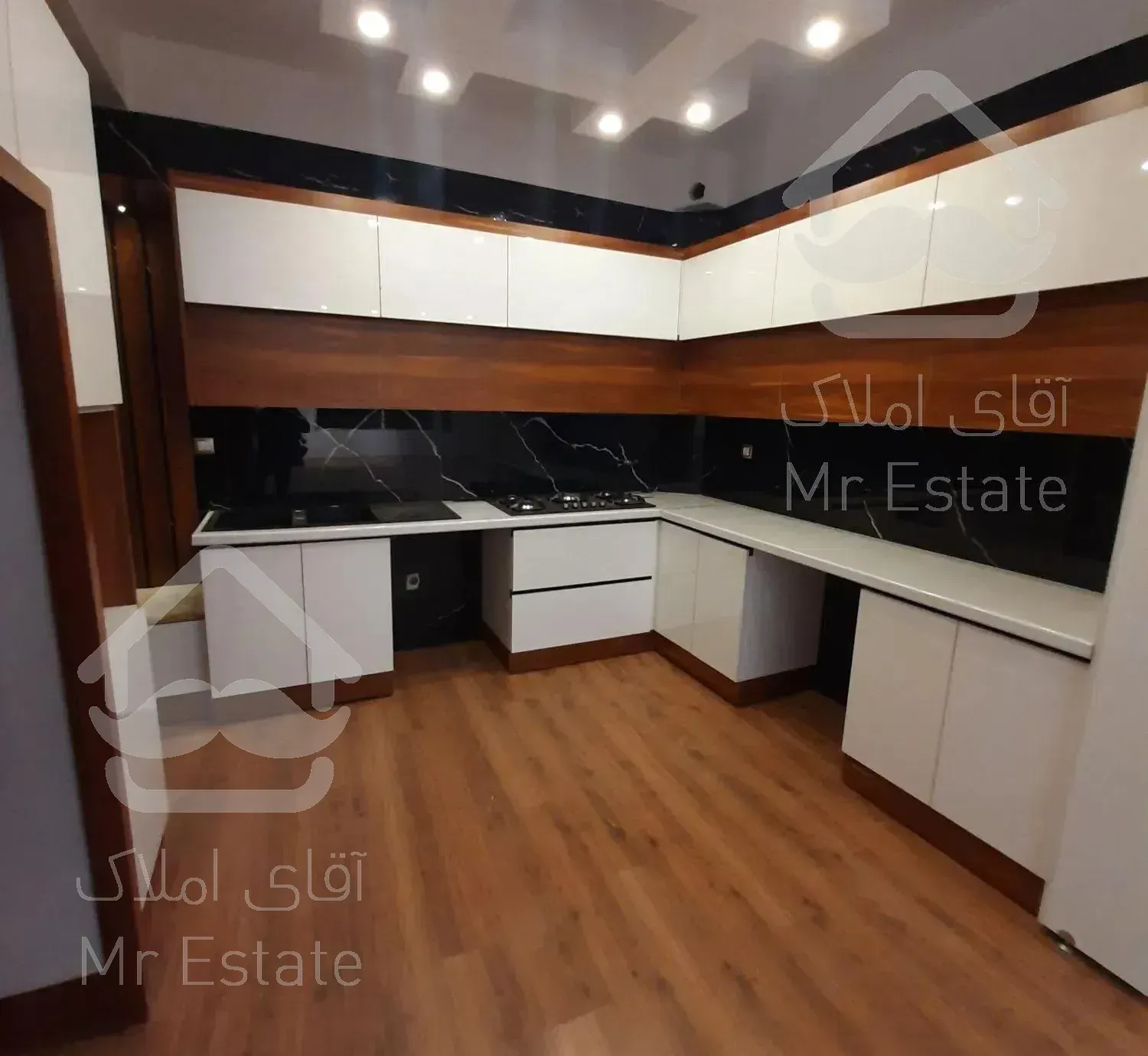 127متر، ویو کاخ شمس(ویو ابدی) کلید نخورده