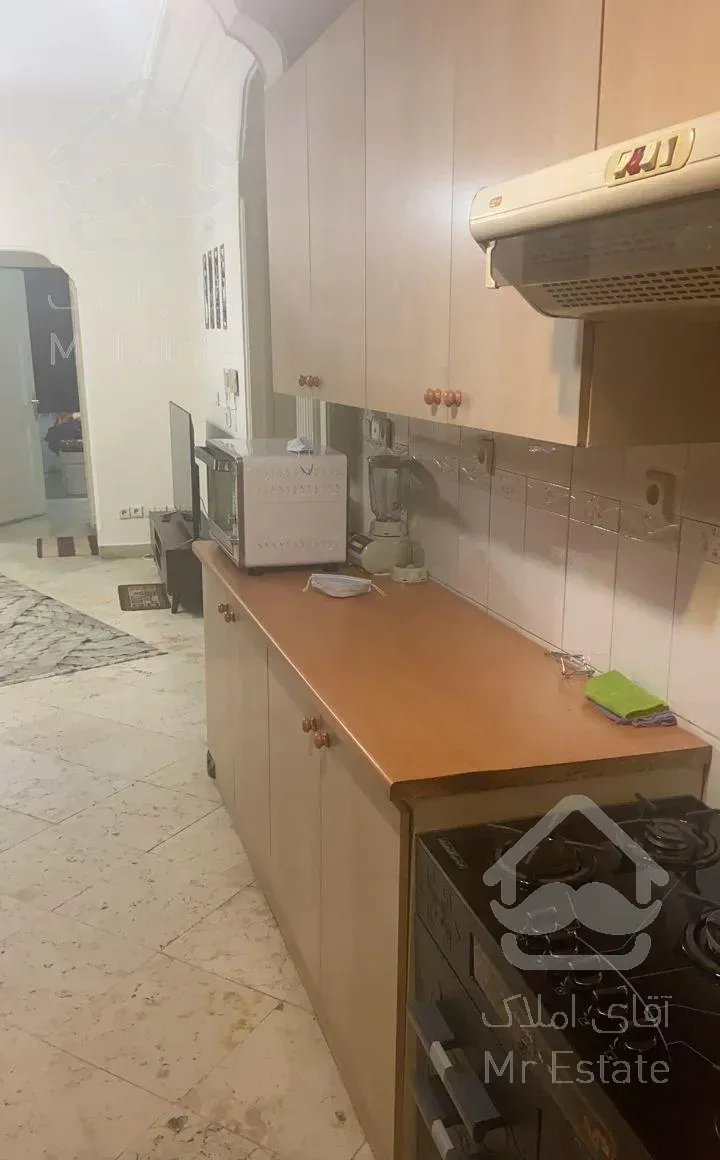 سعادت آباد صرافها ۸۰ متر دو خوابه رو به آفتاب