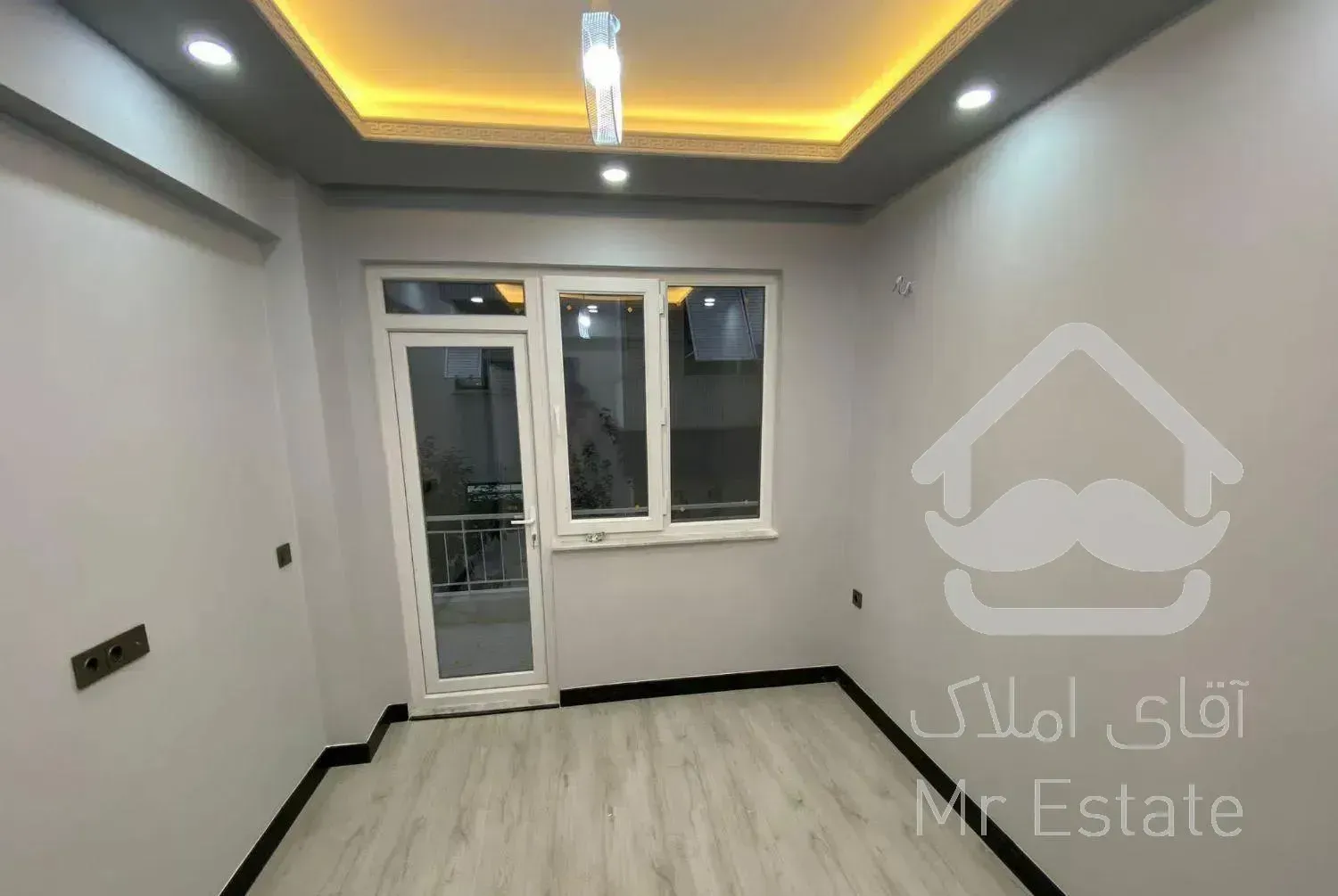 آپارتمان 135 متری سه خواب