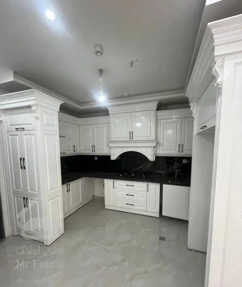 سنددار/کم واحد/نزدیک بی ار تی/خوش نقشه/اکبری