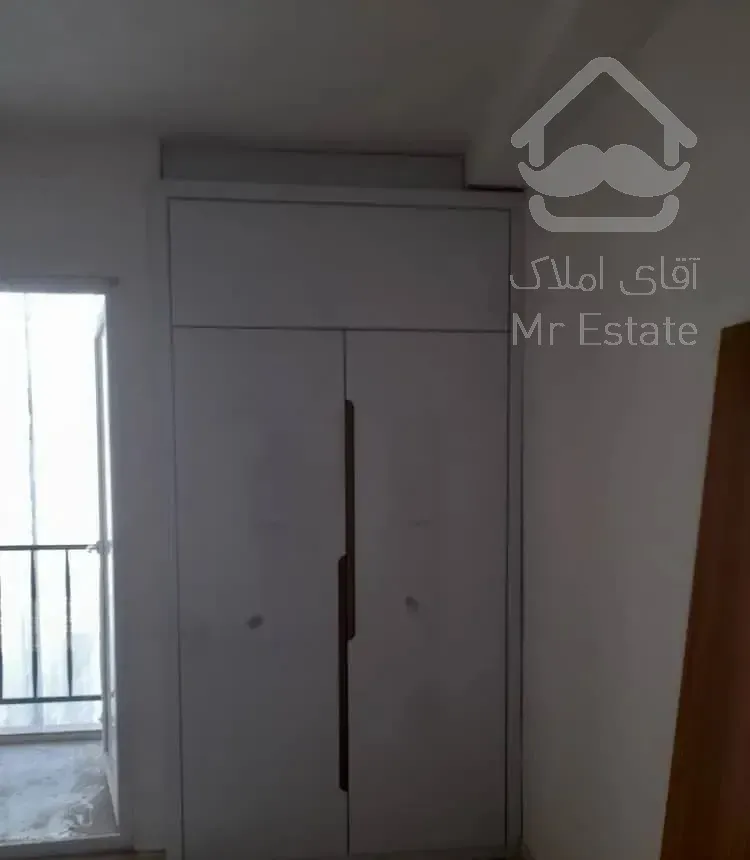 فروش واحد ۱۴۲متری متری ۶۰ تومان.سال ساخت آخر ۱۴۰۳