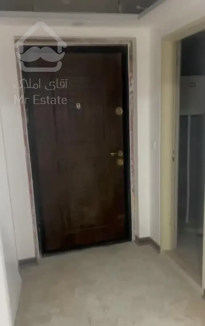 آپارتمان 2خواب/ دریاچه چیتگر /فول /63 متر/ لوکس