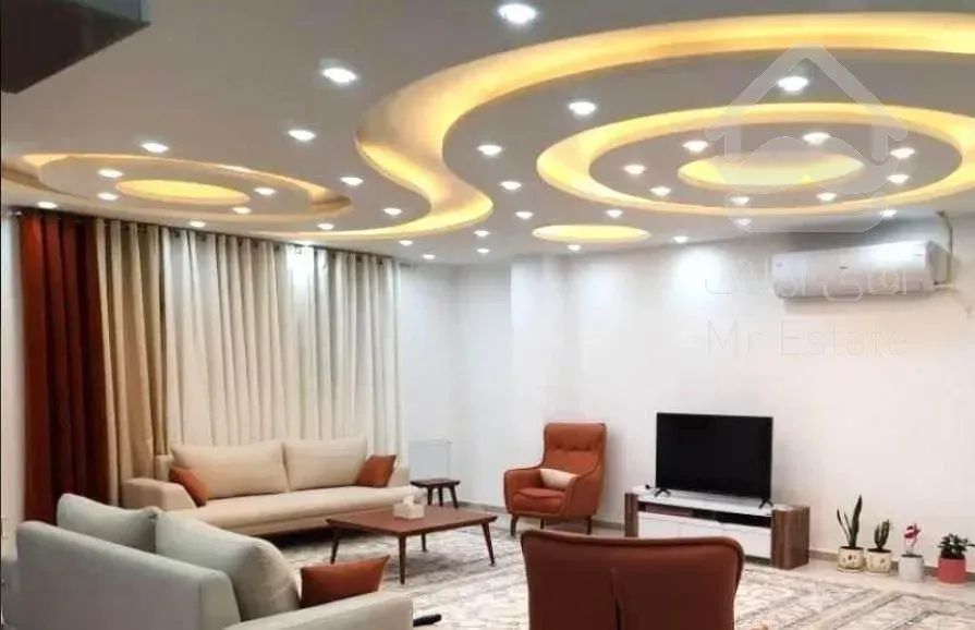 ۷۴متر*سالن پرده خور روبنما *پارکینگدار/اندیشه فاز۱