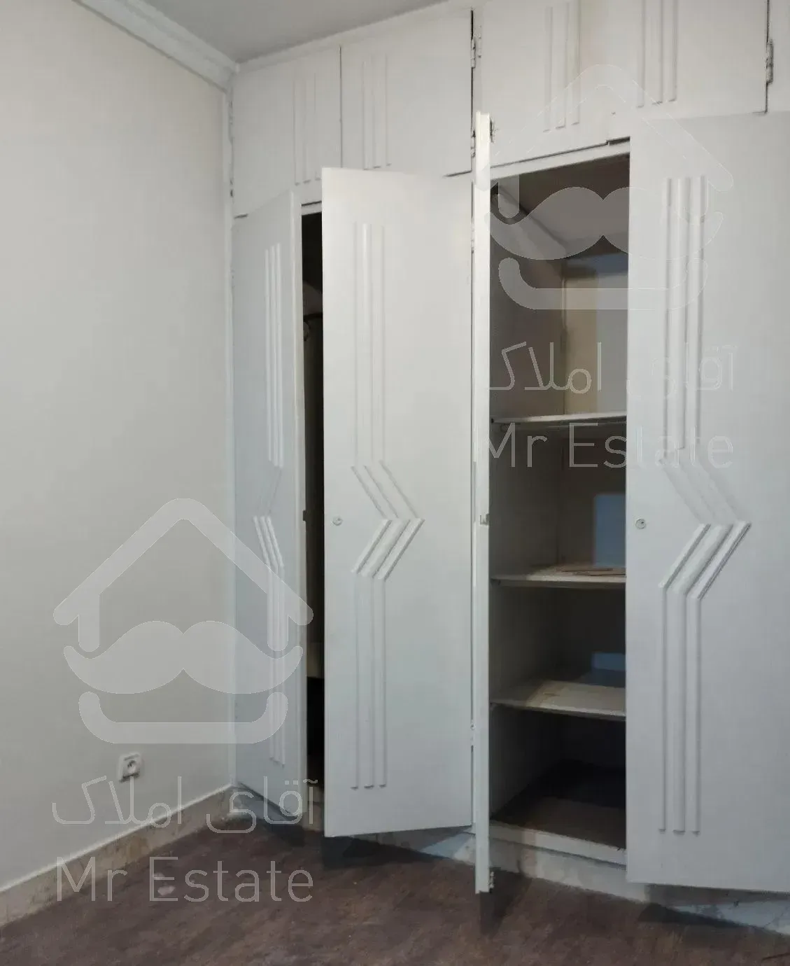 150متر سه خوابه