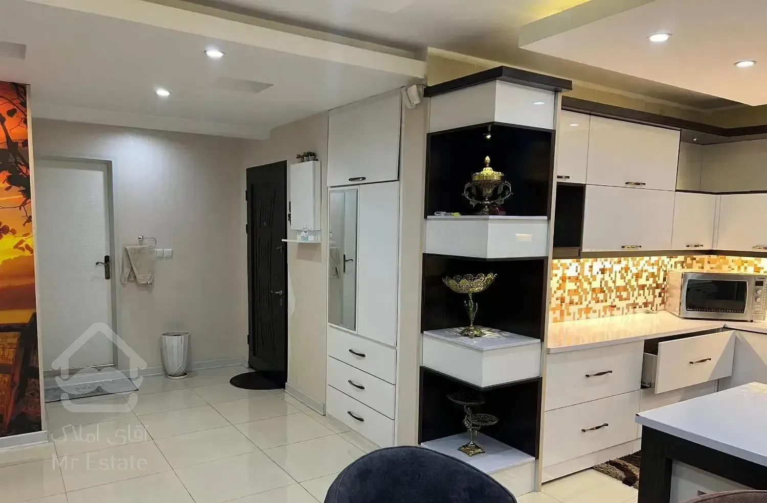 فروش واحد ۹۵ متری