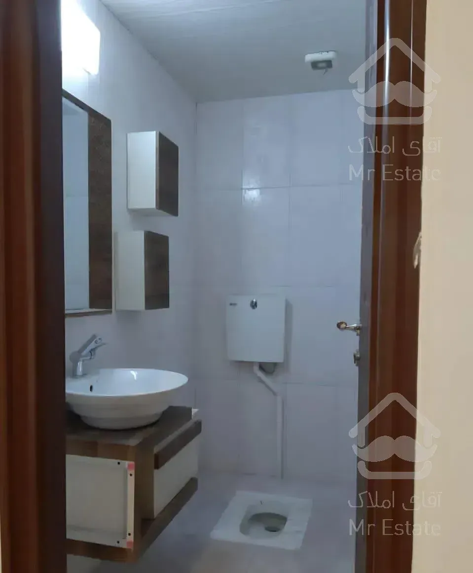 ۱۱۷متر سه خواب مجتمع هما ، ریاحی (کلید نخورده)