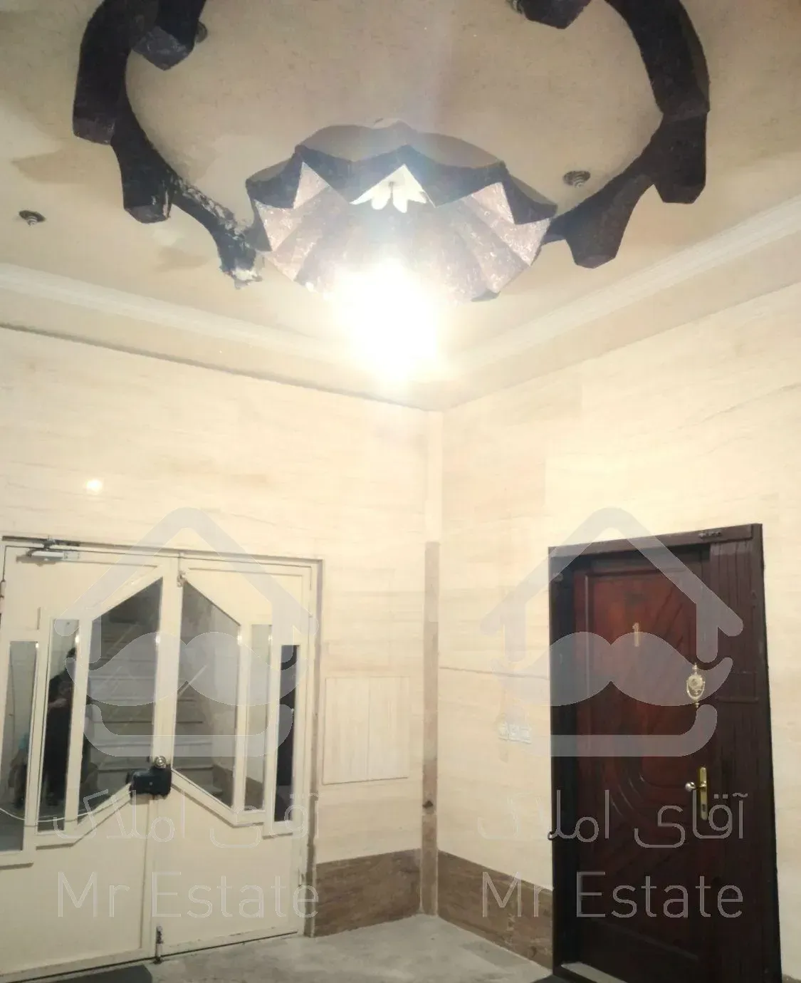 آپارتمان 142 متری 3 خوابه