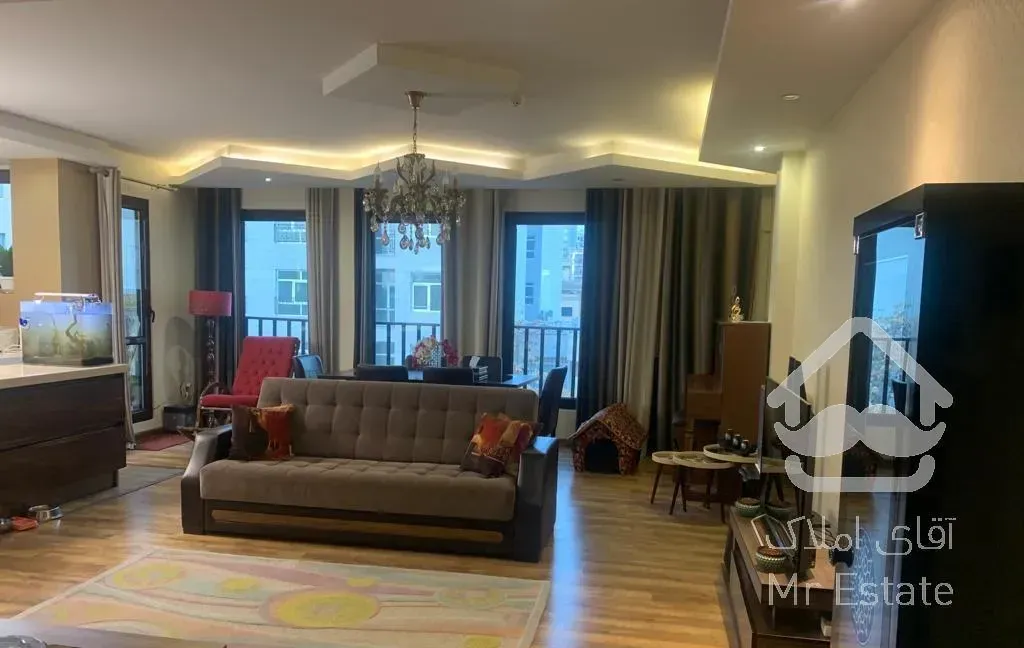 رهن آپارتمان ۱۱۱ متری سعادت آباد