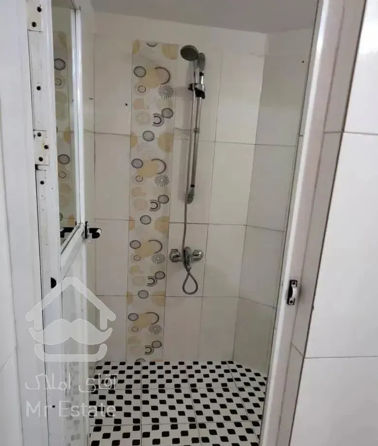 ۸۰ متری شیک در فاز ۴ اندیشه