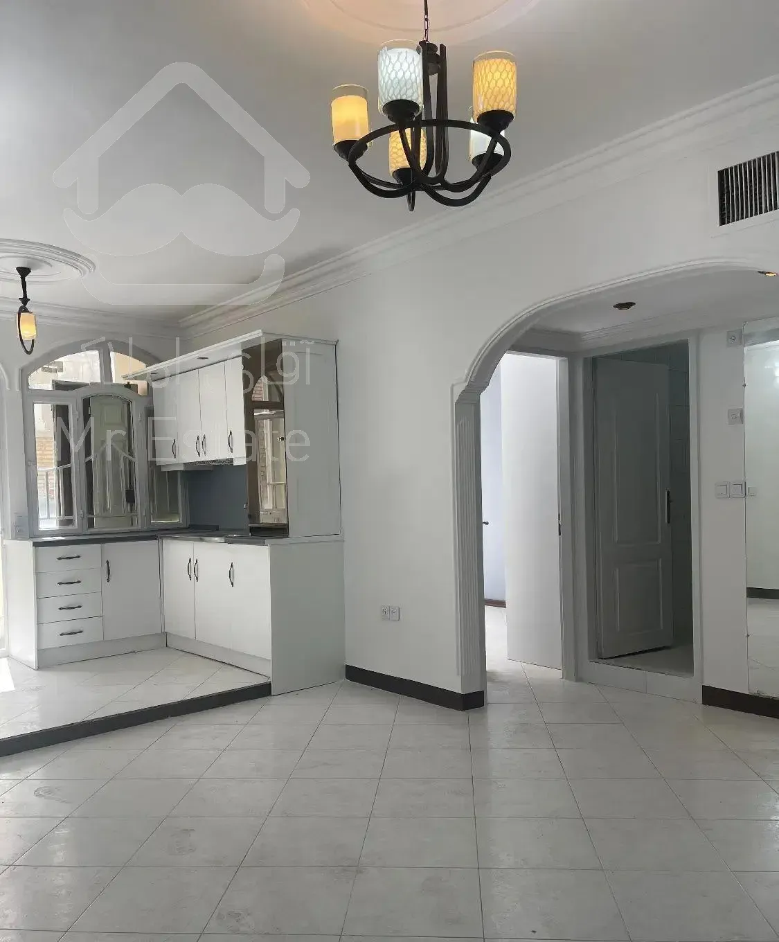 ۷۰متر با آسانسور/ سند ششدانگ (اول هفت تیر)