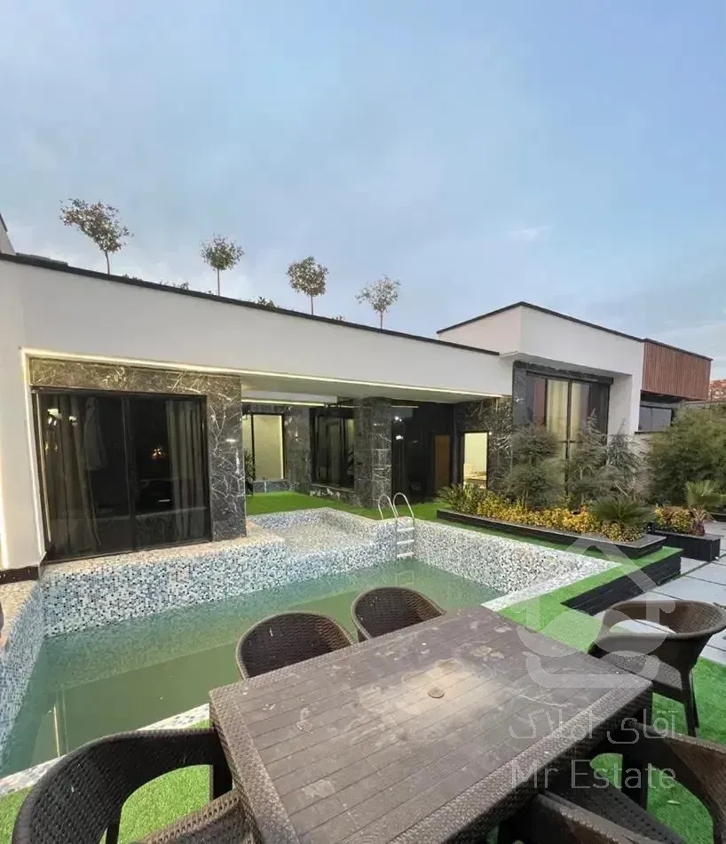 ویلا تهراندشت*سهیلیه*شهرکی تیپ لوکس روف گاردن