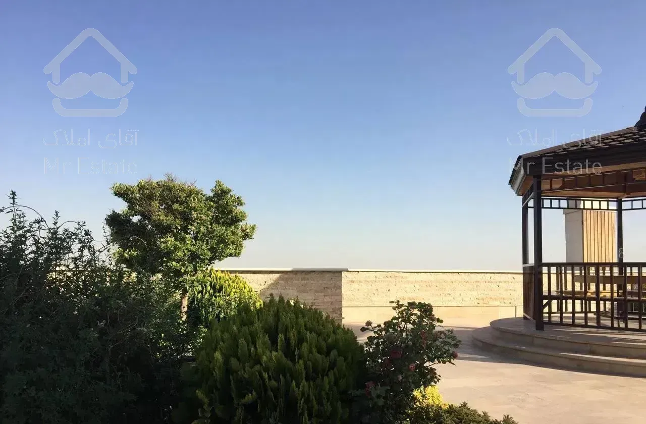 آپارتمان ۱۴۰ متری فول فرنیش واقع در زعفرانیه