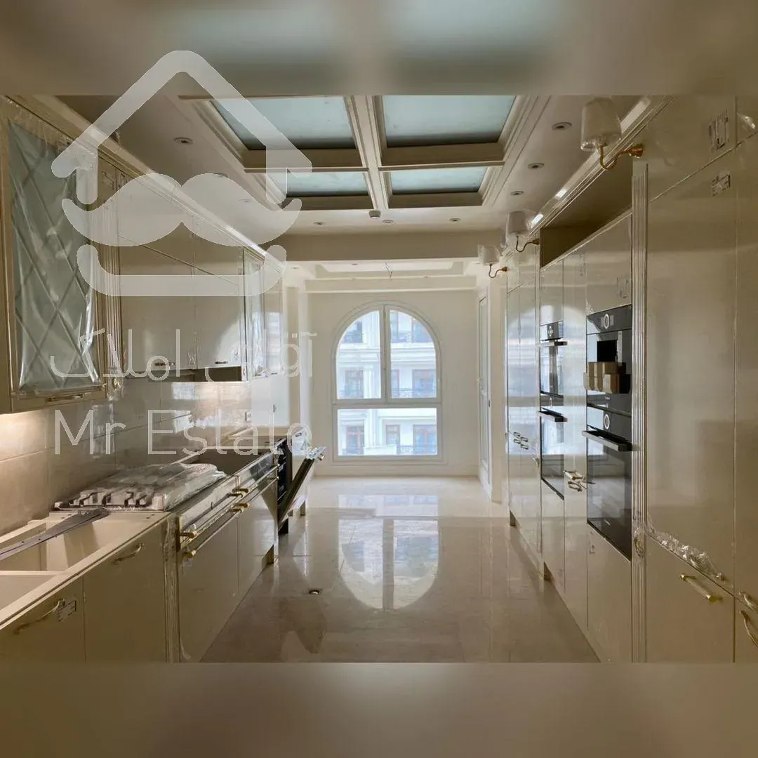 معاوضه ویلا با آپارتمان فرمانیه ۲۰۰ متر فول امکانات