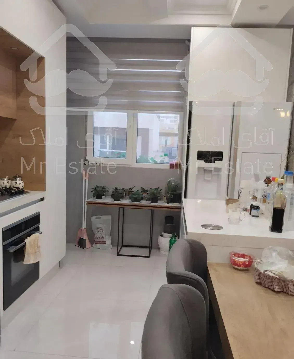 یک طلای 24 عیار سعادت آباد ( 123 متری ) فول نوسازی