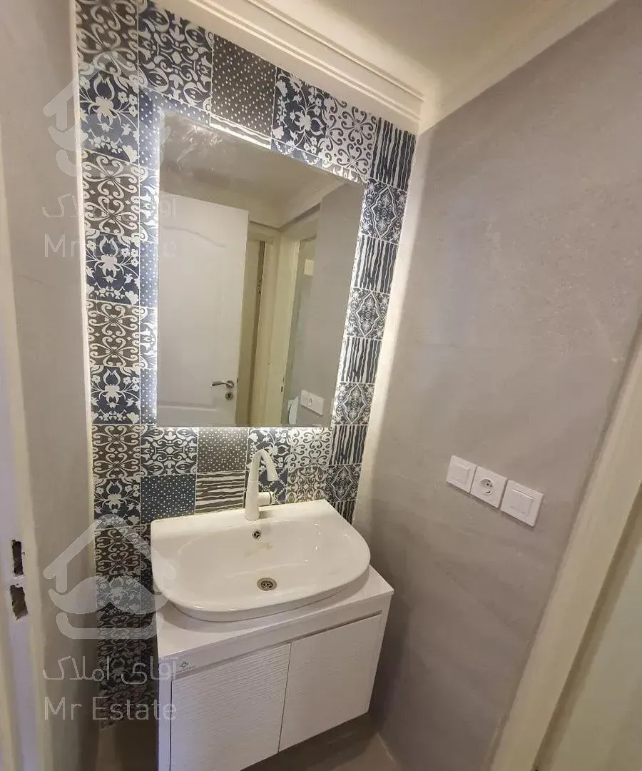 آپارتمان 105 متری  بر شیخ بهایی شمالی