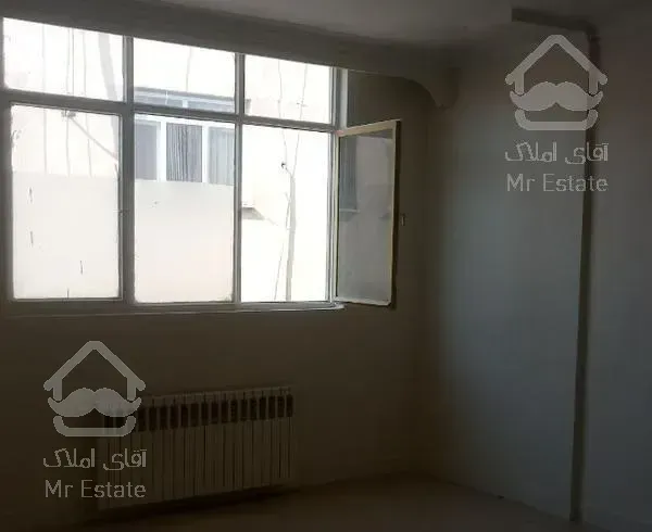 ۸۱ متر ۲ خواب اشرفی اصفهانی خ باهنر