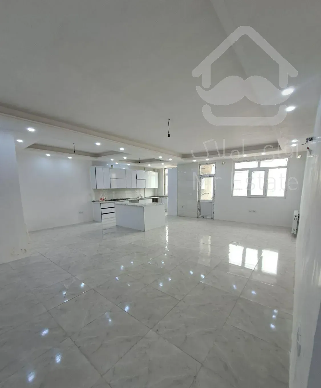 فروش آپارتمان ۱۰۸ متری ۲ خوابه در نعمت‌آباد