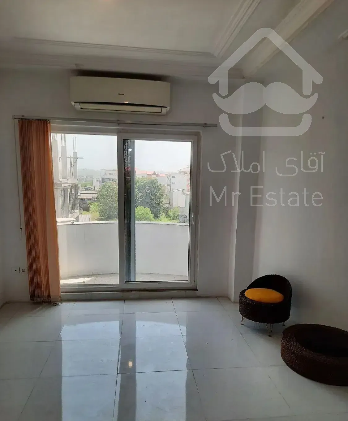 ۹۰ متری در نور داخل شهر