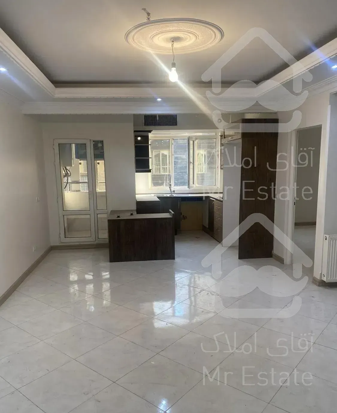 آپارتمان۷۹متر ۲خواب سال ۹۷ با روف گاردن و لابی