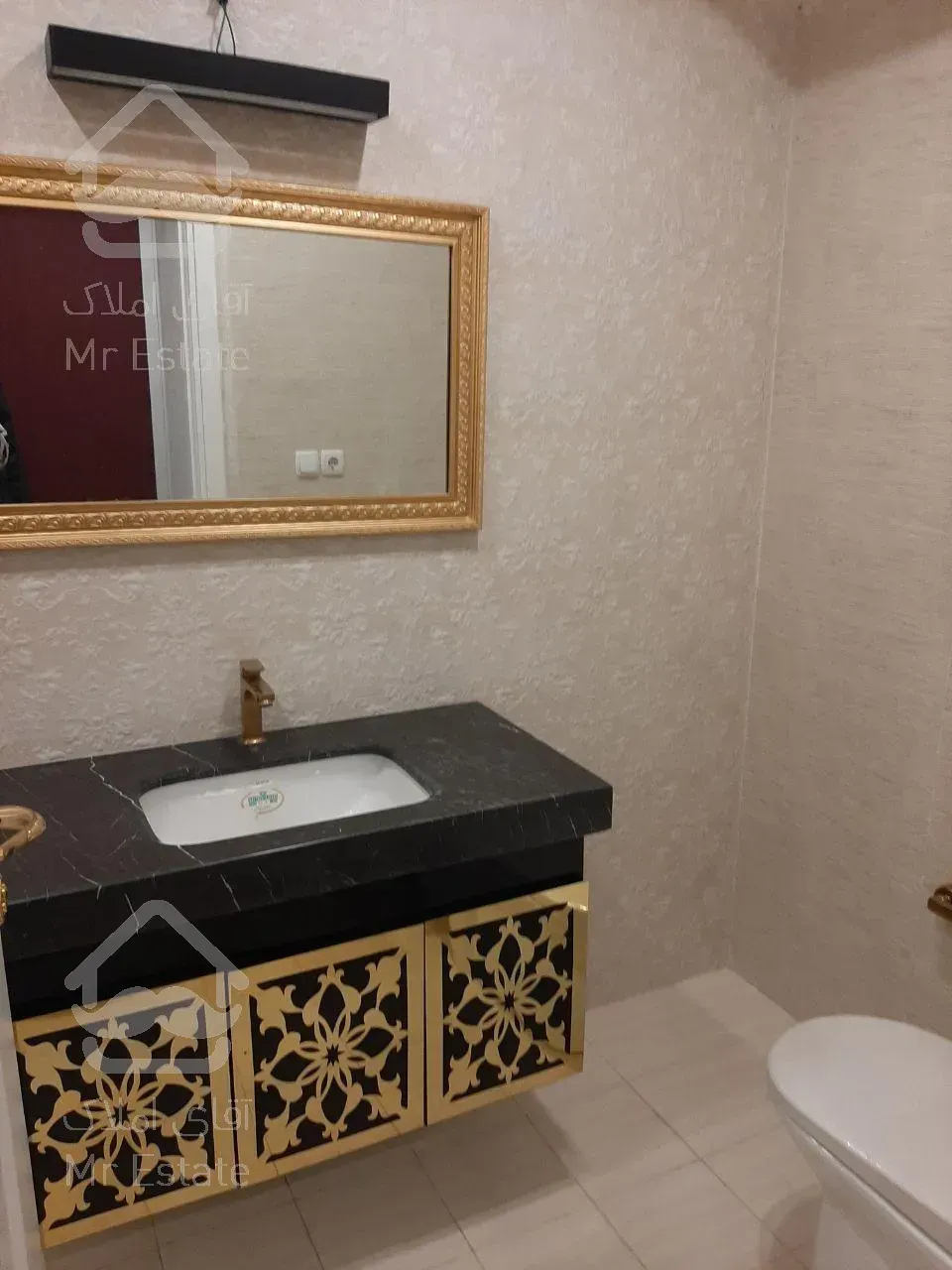 خرید آپارتمان 200 متری فرمانیه سنبل