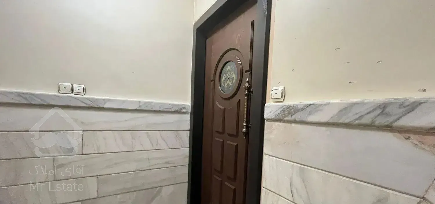 ۷۳ متر دو خواب طبقه دوم پارکینگدار نیروهوایی امامت