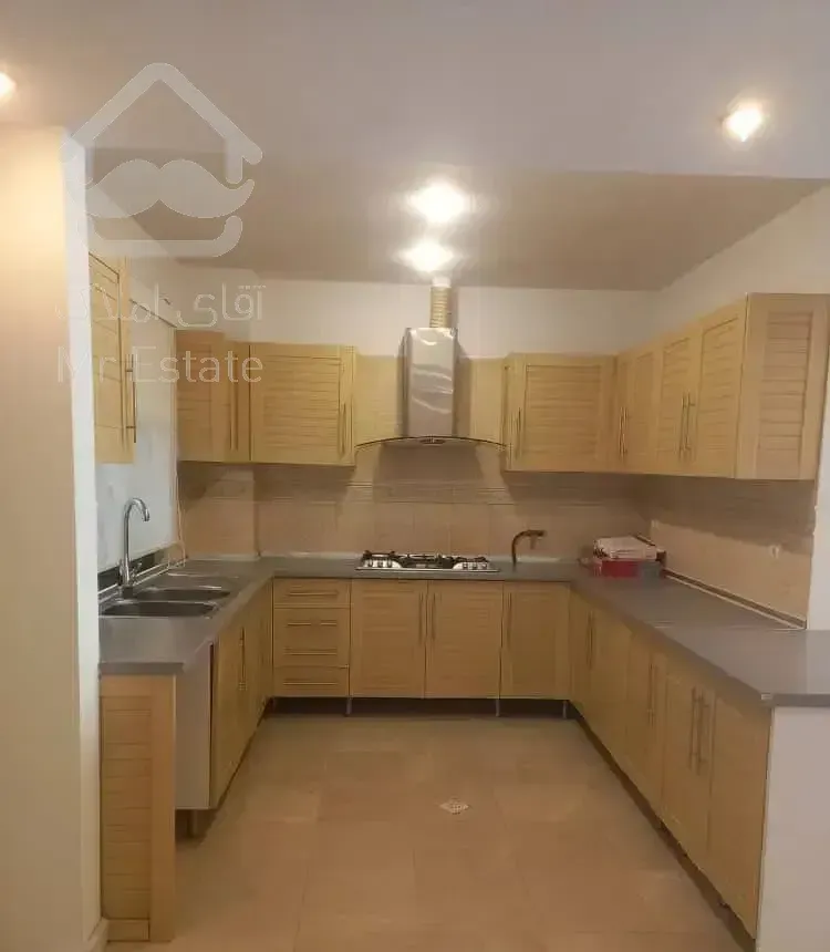 قیطریه جنوبی 175 متر 3خواب جهانتاب