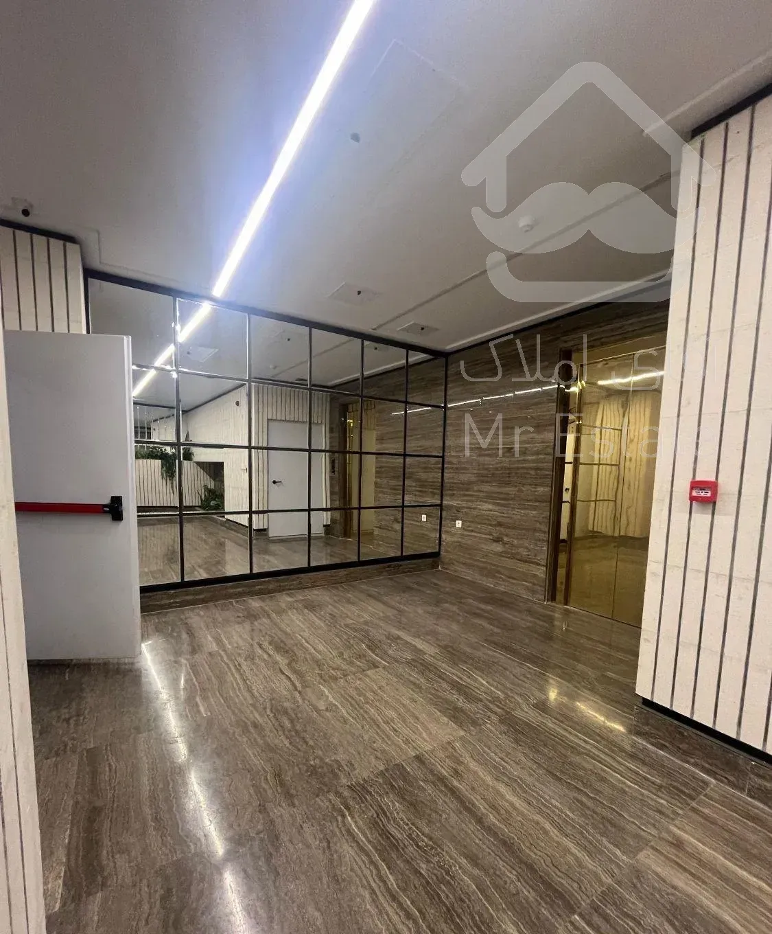 ۱۶۵ متر نوساز مدرن/۲پارکینگ/۲ تراس