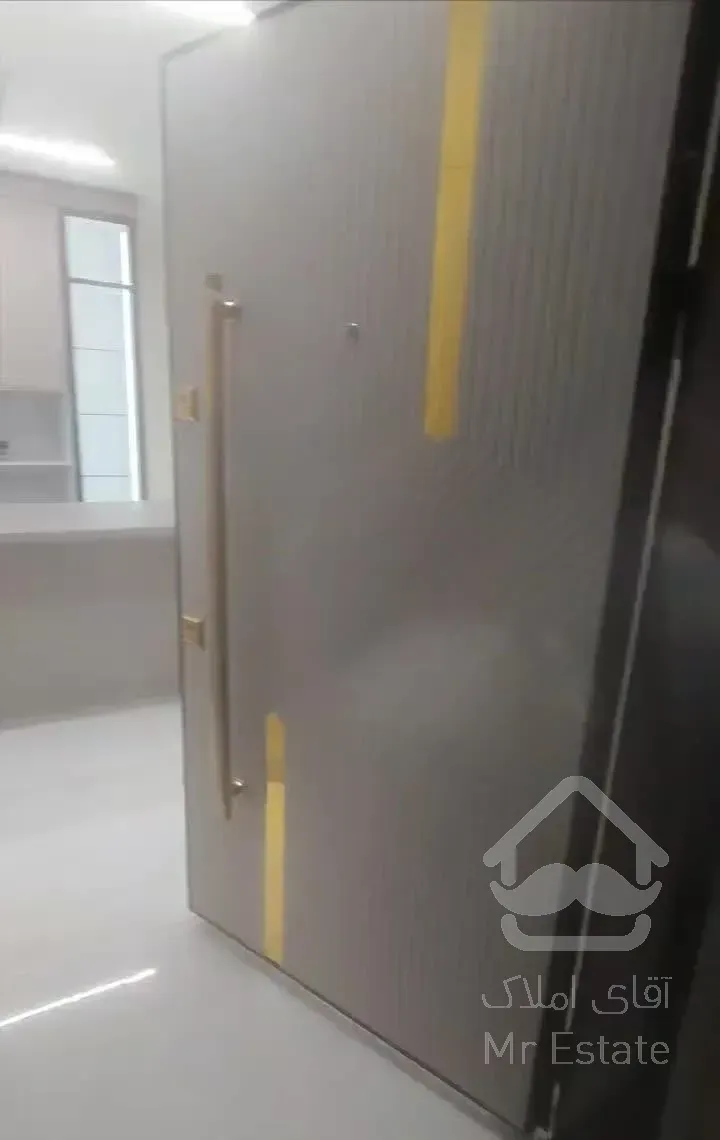 فروش آپارتمان ۱۰۲ متری ۲ نبش تک واحدی، یوسف آباد