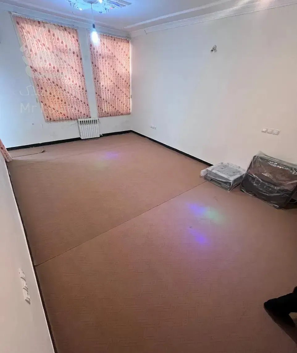 93 متر / سند دار / ابن سینا