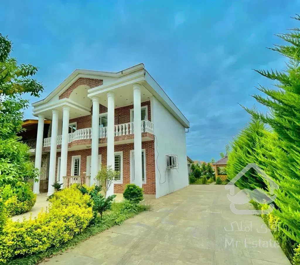 ویلاباغ ۶۵۰متری سنددار-با استخرداخل چمستان