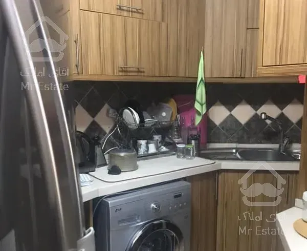 104 متری، آیت الله کاشانی، بوستان ٤