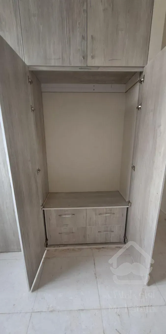 فروش آپارتمان ۱۰۰ متری ۲ خوابه در عبدل‌آباد