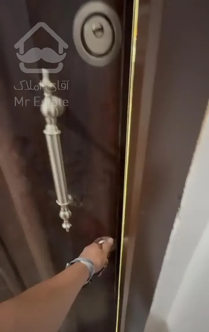 اجاره آپارتمان ۱۰۰ متری ۲ خوابه طبقه ۲ در نظری