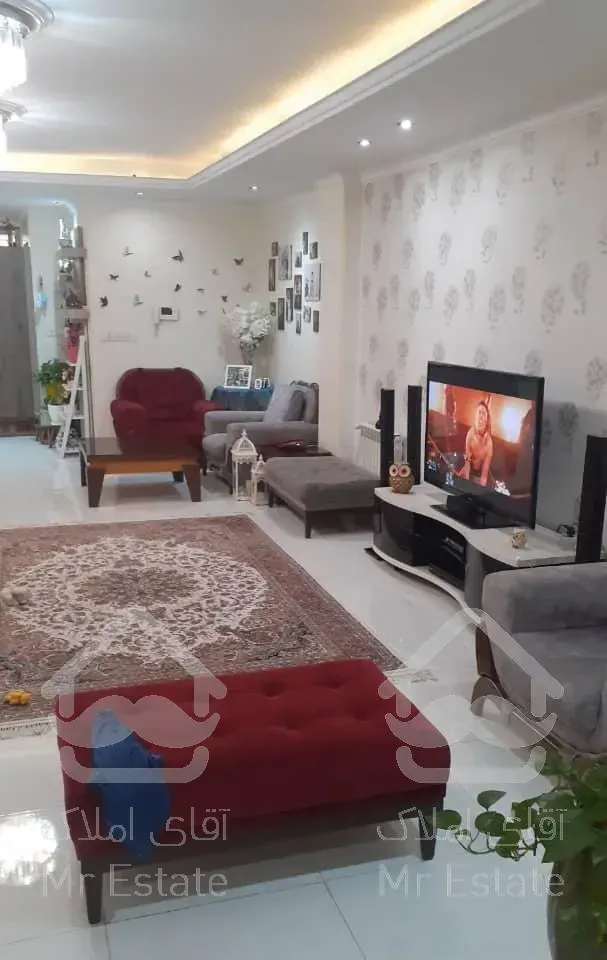 ۱۰۷ متر فول امکانات خوش نقشه