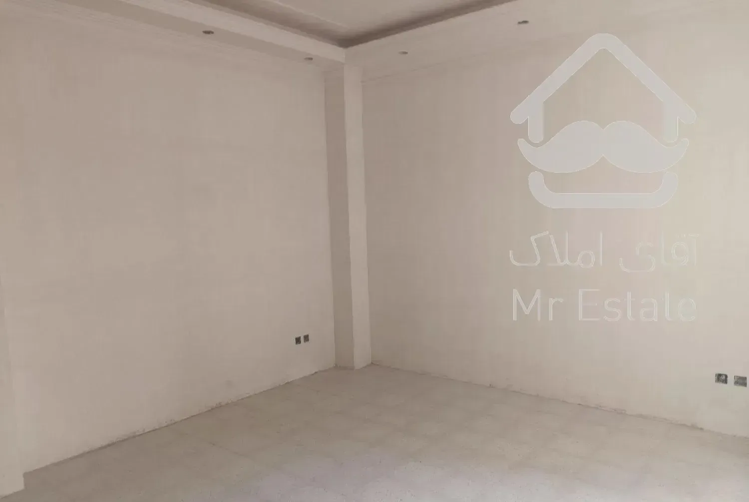 ۱۹۸متر.کلید نخورده.خ آبان شمالی.زرتشت