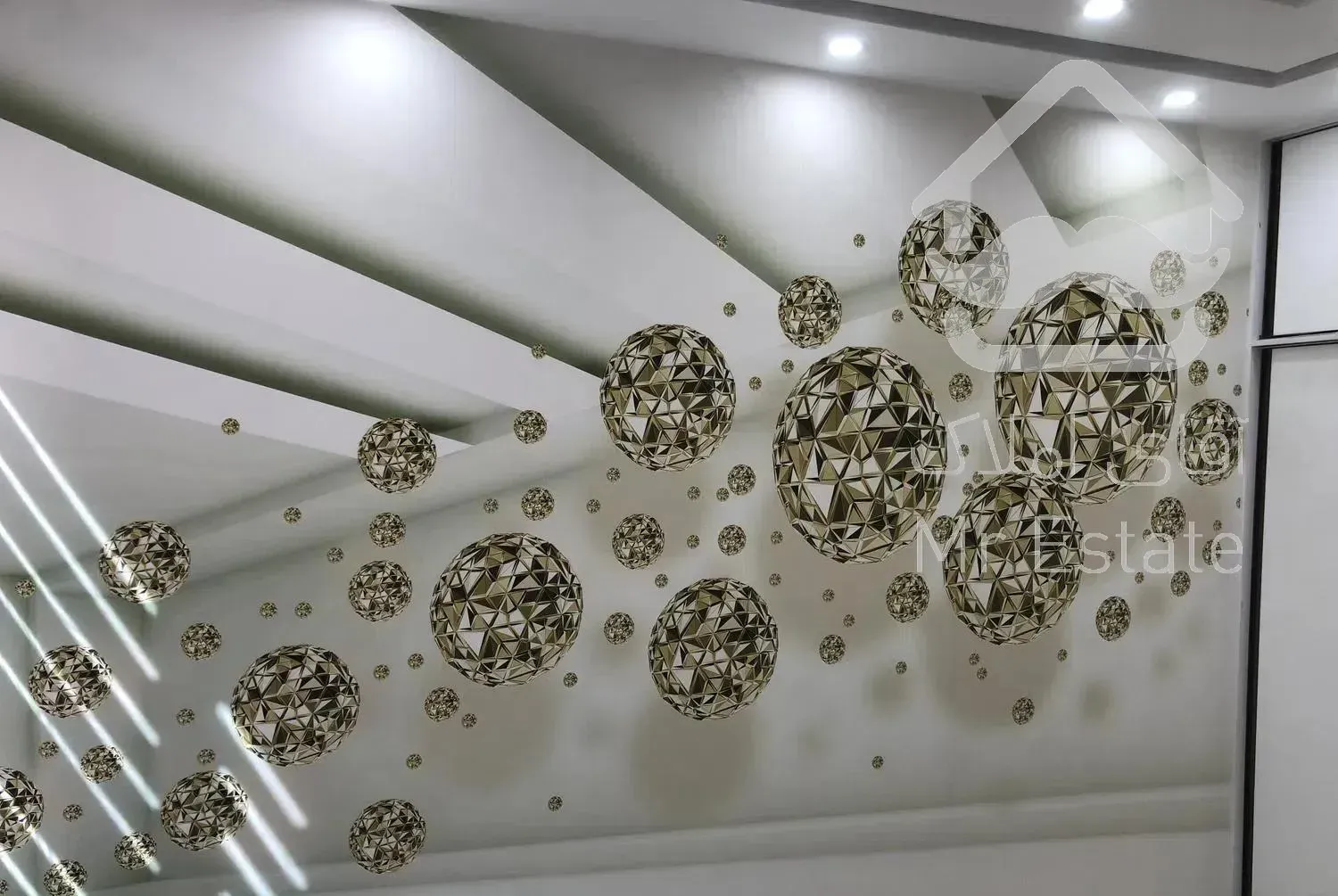 116 متر،۳ خواب،فول بازسازی،میرزای شیرازی