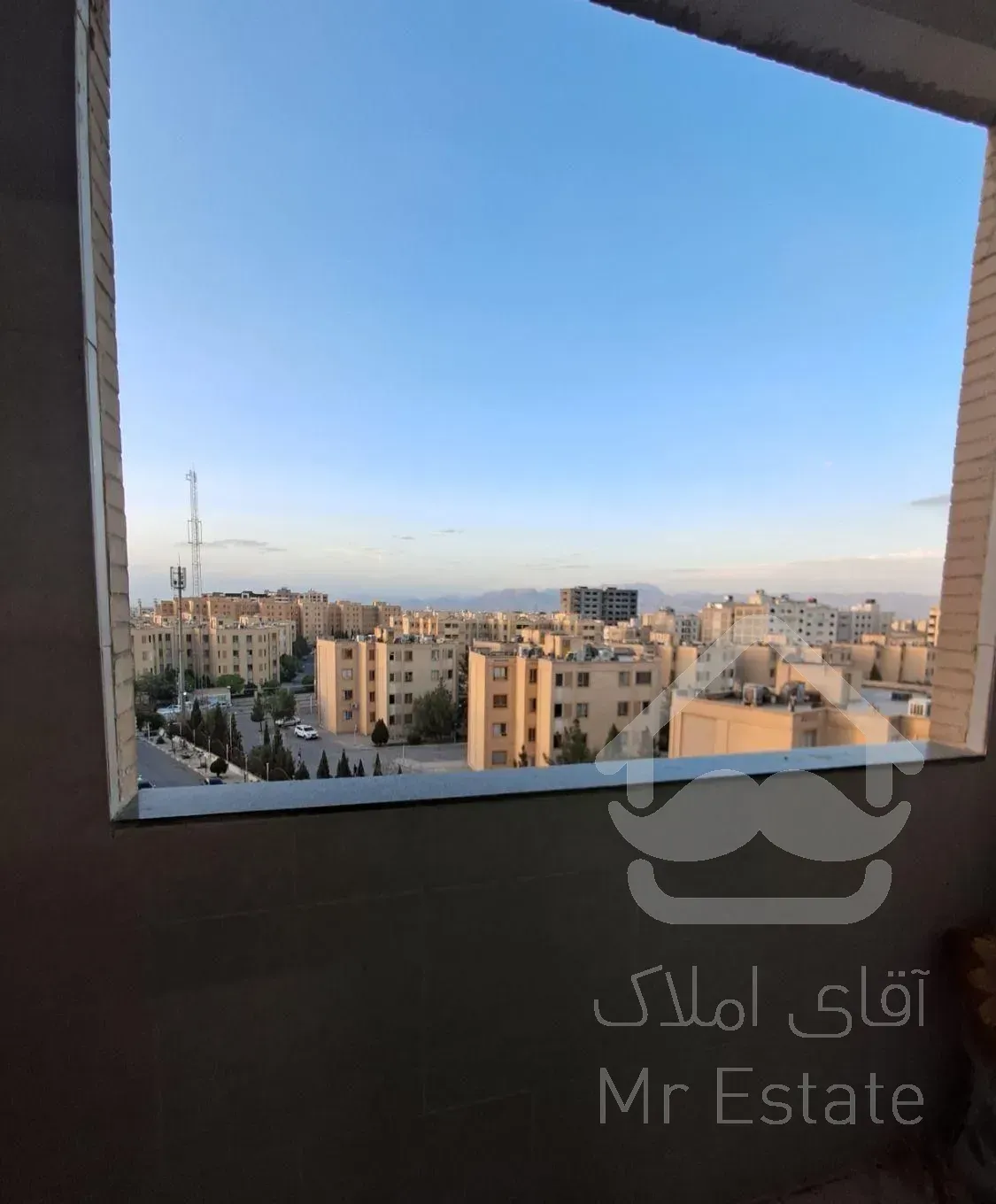 آپارتمان ۸۰متری میدان سفیران امید بلوارقندی