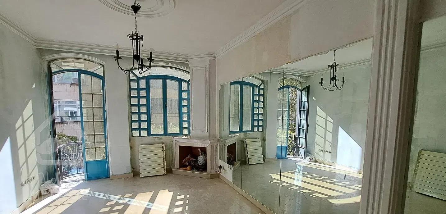 اجاره دوبلکس/ ۱۷۲متری/ ولیعصر/ دسترسی