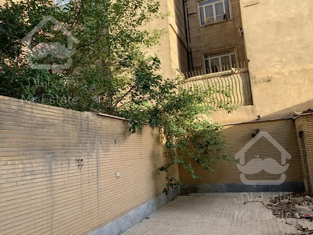 ۹۰متری دوخوابه آزادی