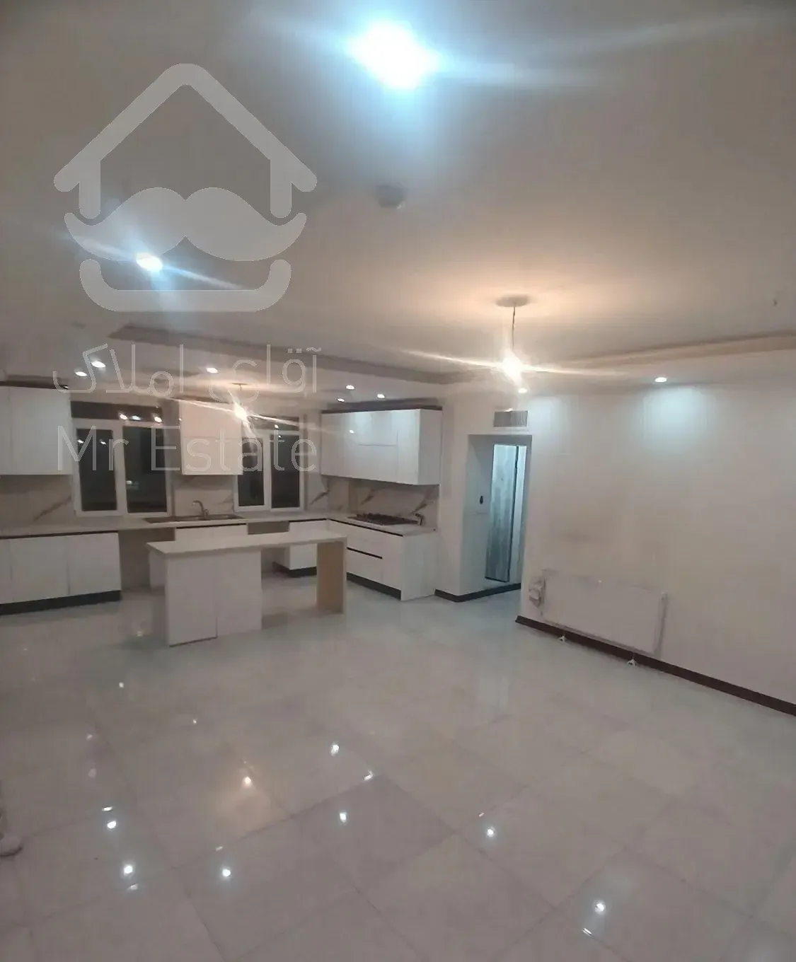 آپارتمان ۱۰۰ متری /دو خواب /فول امکانات