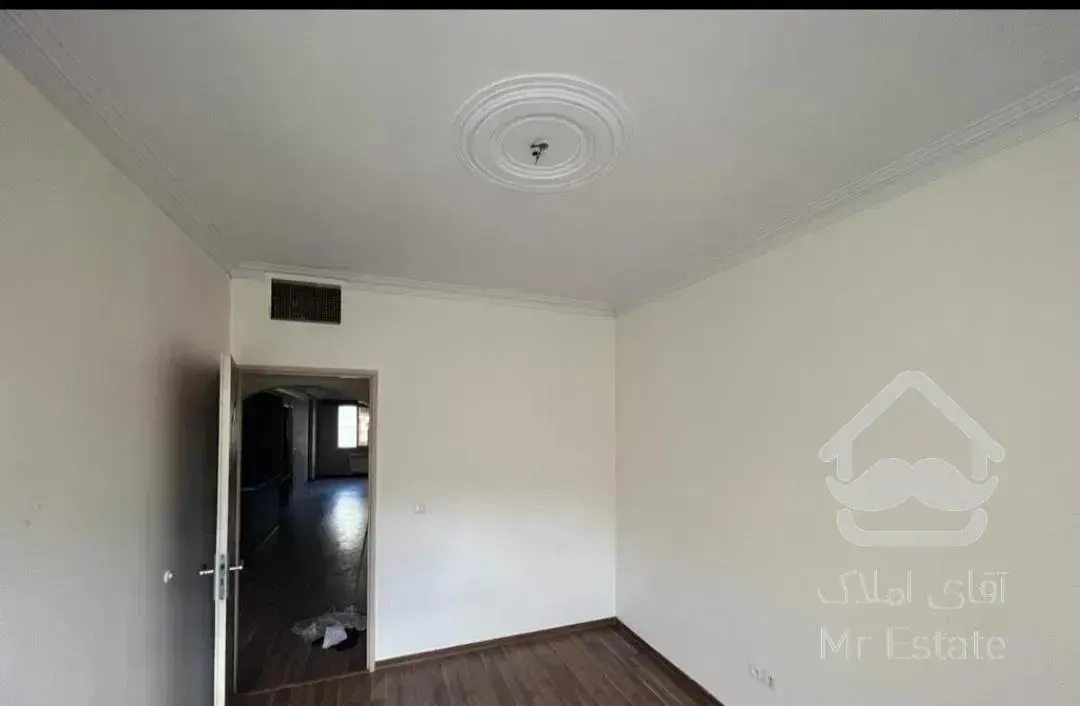 ونک شیراز ۹۰ متر ۲خوابه