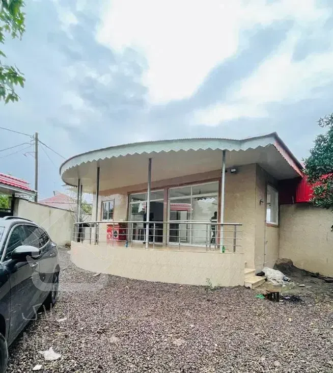 یک باغ ویلا ۶۰۰ متر سند تک برگ