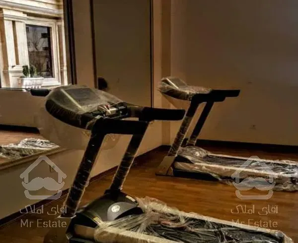 ۸۲متر،۲خواب ،طبقات آخر،برج باغ مجلل بام پونک