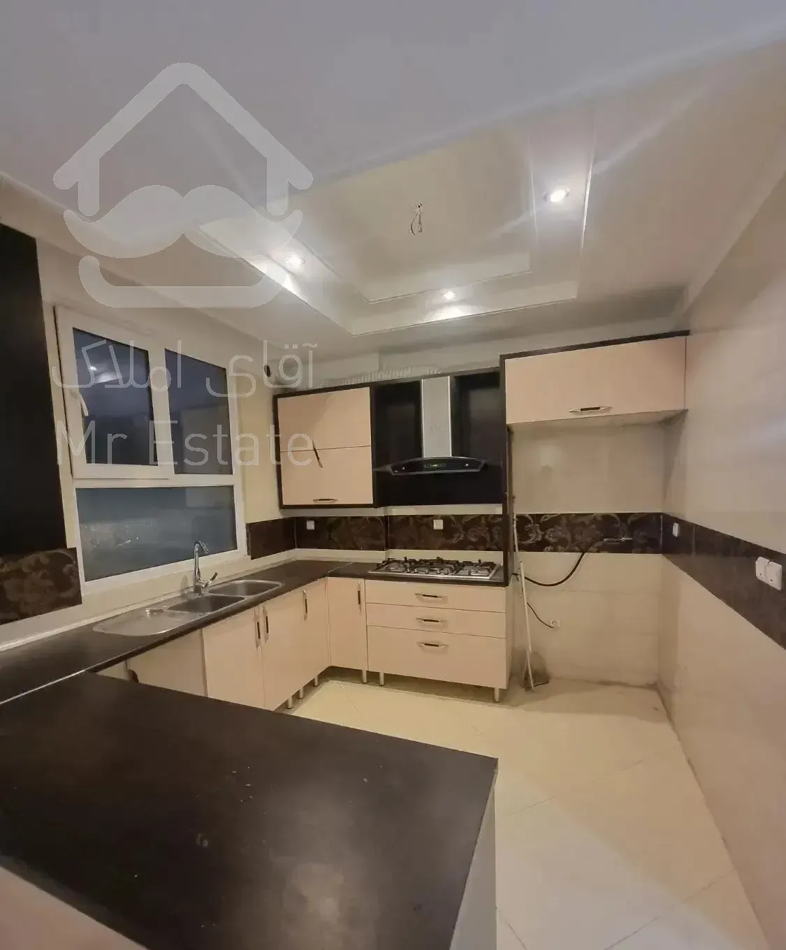 آپارتمان/۸۵ متر/۲خواب/هروی/ساقدوش