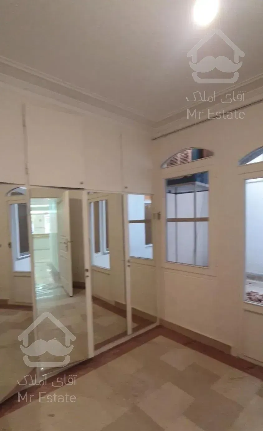 فرمانیه اندرزگو سه۳خوابه ۱۲۰ متری فروشی