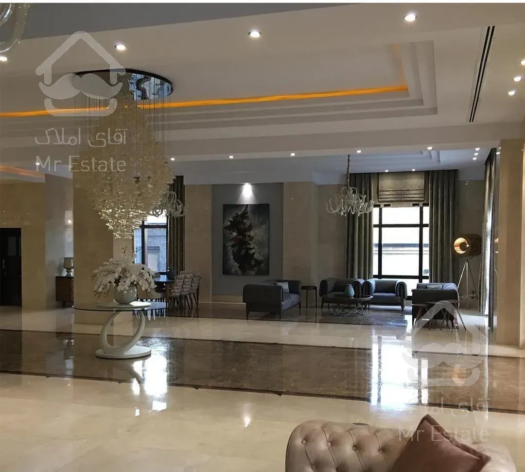 ۱۷۶متر کاج ۷ساله ()