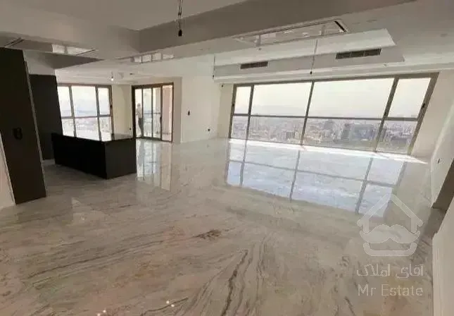 ۱۸۰متر/تک واحدی/۲پارکینگ/کلید نخورده